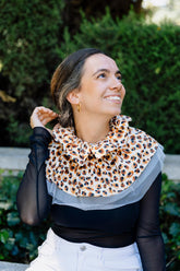 Cuello Print Tostado